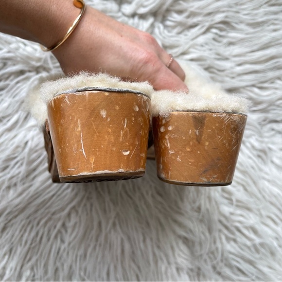 UGG Kalie Chestnut Suede Y2K Sheepskin Lined Wood Sole Mule Clogs 5426 Size 6 - Picture 5 of 11